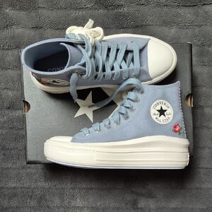 Chuck Taylor All Star Move Platform Rose Cross Stitch High-Tops! Size 8.5! NWT!